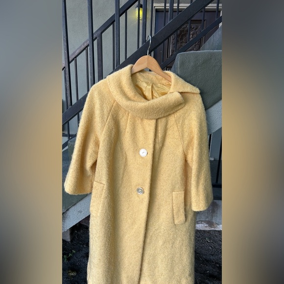 Vintage Butter Yellow Wool Trench Coat Riviera  Loomed by Einiger for Betty Rose - Picture 2 of 8